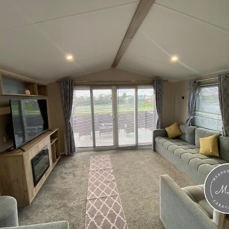 Meadow View 171 - Golden Palm - Central Heating, Wifi, Pet Friendly, Bed Linen - Meadow Lakes Caravan & Lodge Hire Chapel Saint Leonards Exterior photo