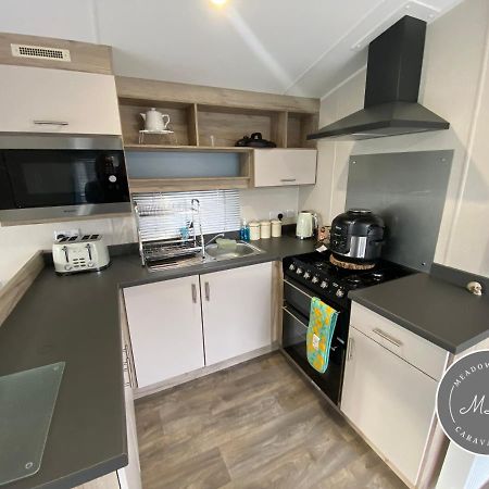 Meadow View 171 - Golden Palm - Central Heating, Wifi, Pet Friendly, Bed Linen - Meadow Lakes Caravan & Lodge Hire Chapel Saint Leonards Exterior photo